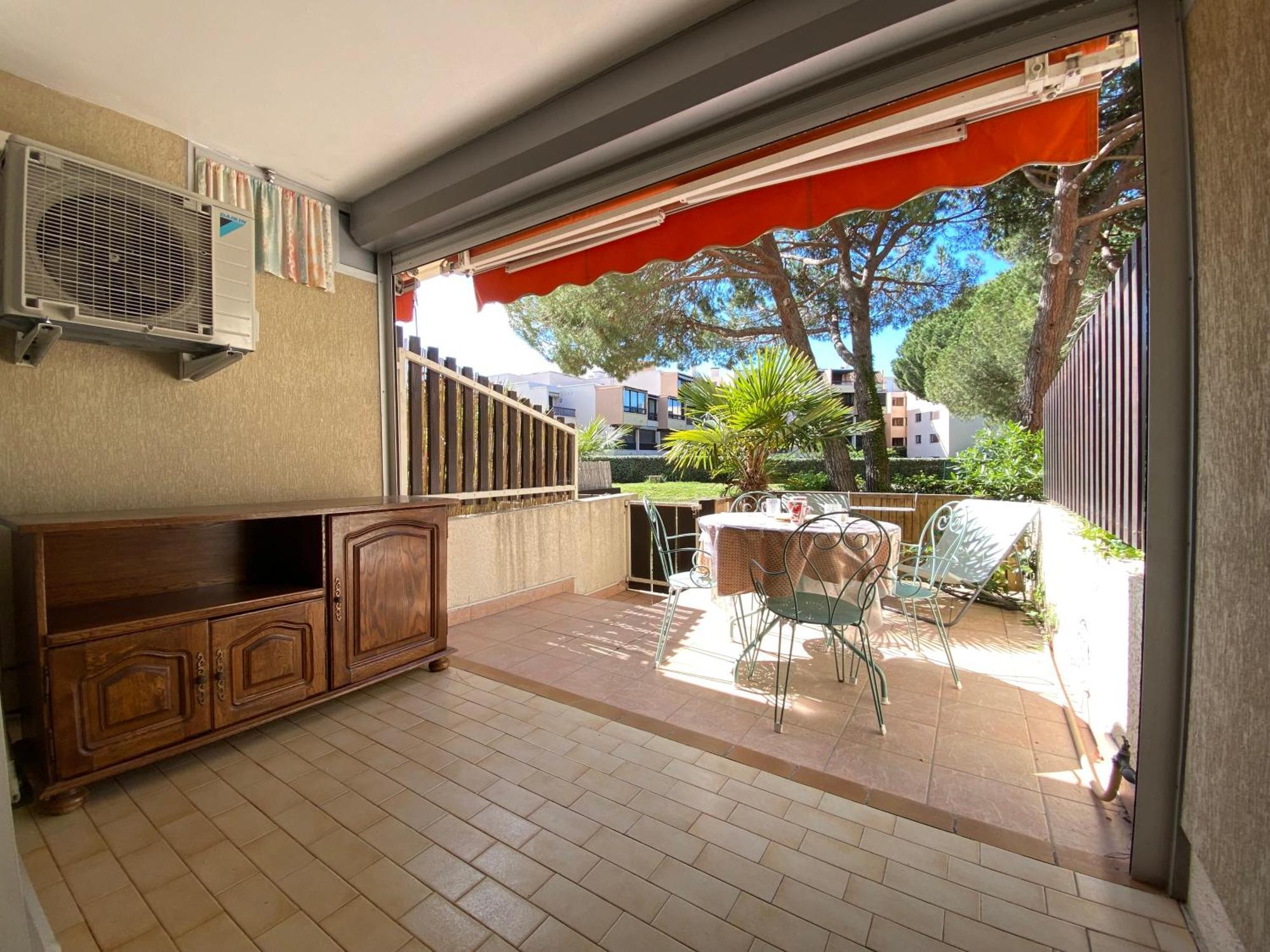 Sol-Y-Days Los Amigos, Studio 4 Couchages En Rez-De-Jardin, Avec Grande Terrasse Et Parking, A 250M De La Plage Le Grau-du-Roi Exterior photo